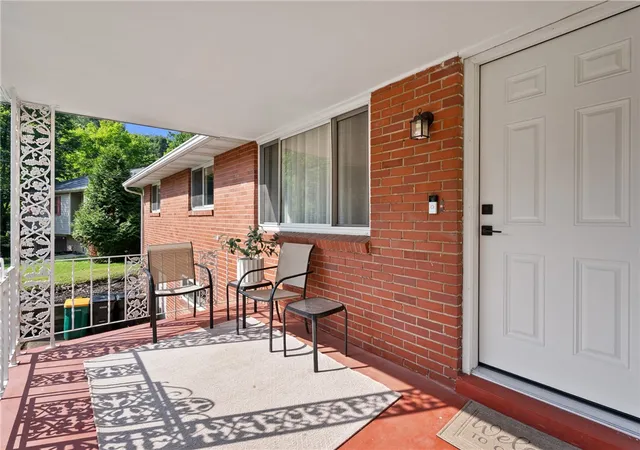 Photo 2 of Single family home for sale at 105 Edies Way, Ross Twp, PA 15229 | MLS# 1763121 | Listing updated on 2026-08-23