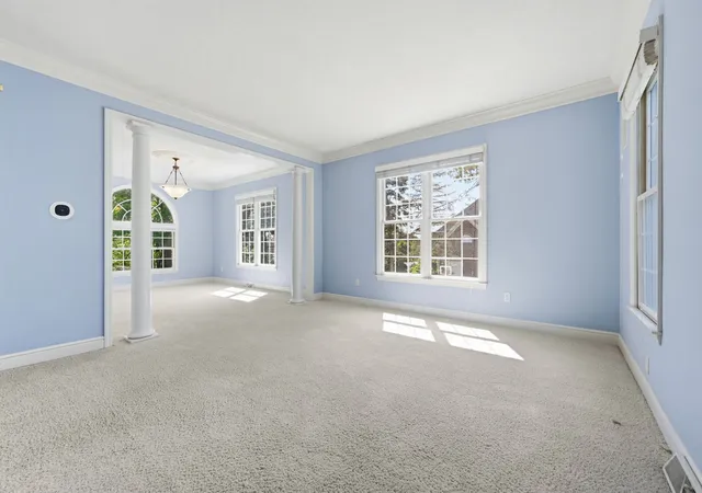 Photo 3 of Single family home for sale at 112 Ontario Ct, Gibsonia, PA 15044 | MLS# 1763232 | Listing updated on 2026-08-31