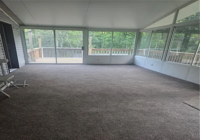 Photo 3 of Manufactured home for sale at 129 Gibson Hl Rd, Georgetown, PA 15043 | MLS# 1763056 | Listing updated on 2026-08-23