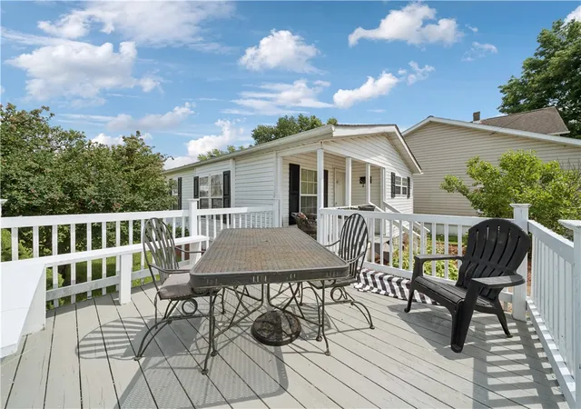 Photo 3 of Manufactured home for sale at 524 N 5th Street, Youngwood, PA 15697 | MLS# 1763346 | Listing updated on 2026-08-25