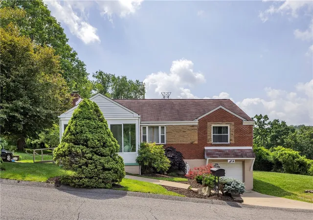 Photo 1 of Single family home for sale at 2714 Gould Dr, South Park, PA 15129 | MLS# 1763265 | Listing updated on 2026-08-26