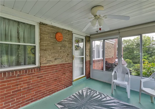 Photo 4 of Single family home for sale at 2714 Gould Dr, South Park, PA 15129 | MLS# 1763265 | Listing updated on 2026-08-26