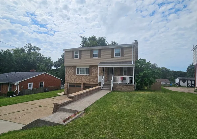 Photo 1 of Single family home for sale at 236 Shafer Rd, Coraopolis, PA 15108 | MLS# 1762608 | Listing updated on 2026-08-26