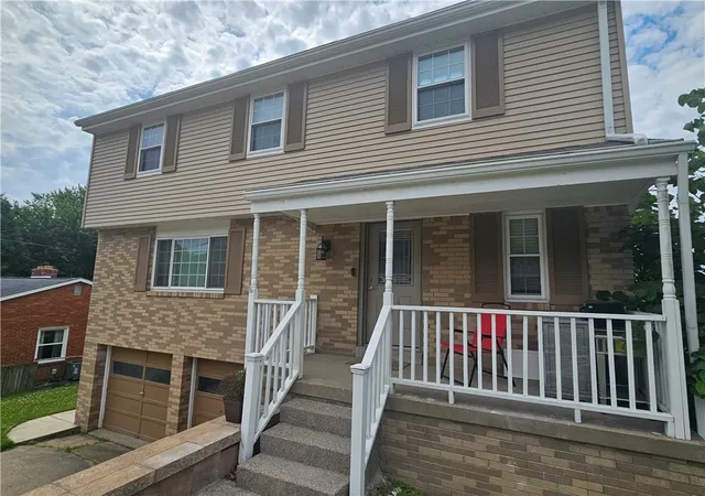 Photo 3 of Single family home for sale at 236 Shafer Rd, Coraopolis, PA 15108 | MLS# 1762608 | Listing updated on 2026-08-26