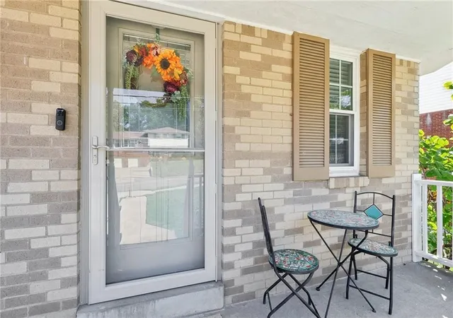 Photo 4 of Single family home for sale at 236 Shafer Rd, Coraopolis, PA 15108 | MLS# 1762608 | Listing updated on 2026-08-26