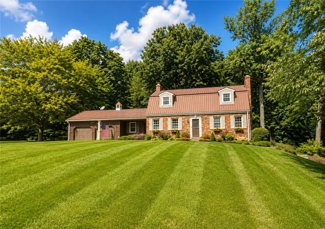 Photo 1 of Single family home for sale at 739 Melody Ln, Shenango Twp, PA 16101 | MLS# 1763409 | Listing updated on 2026-08-24