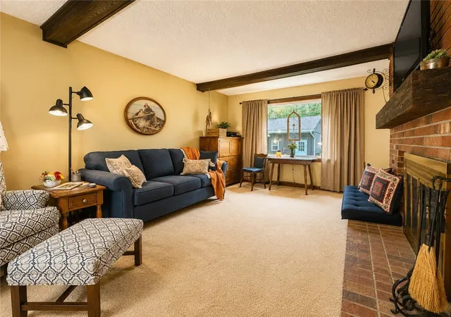 Photo 3 of Single family home for sale at 739 Melody Ln, Shenango Twp, PA 16101 | MLS# 1763409 | Listing updated on 2026-08-24