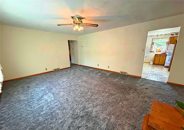 Photo 5 of Single family home for sale at 1398 S Center St Ext, Pine Twp, PA 16127 | MLS# 1763663 | Listing updated on 2026-08-20