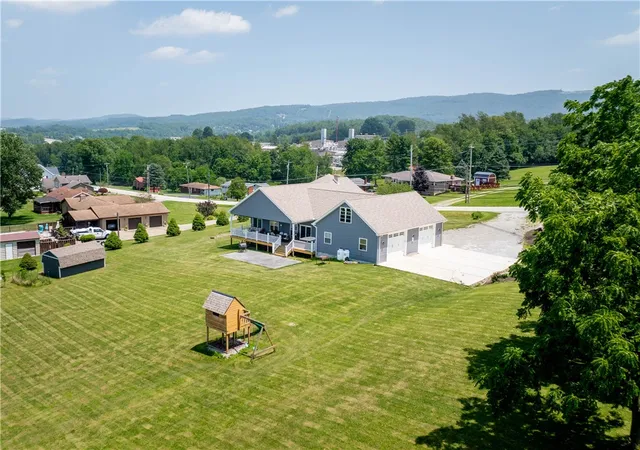 Photo 3 of Single family home for sale at 1147 N Gallatin Ave Ext, North Union Twp, PA 15401 | MLS# 1763675 | Listing updated on 2026-08-06