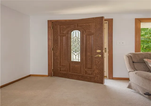 Photo 3 of Single family home for sale at 609 Bluestone Dr, Allison Park, PA 15101 | MLS# 1763229 | Listing updated on 2026-09-23