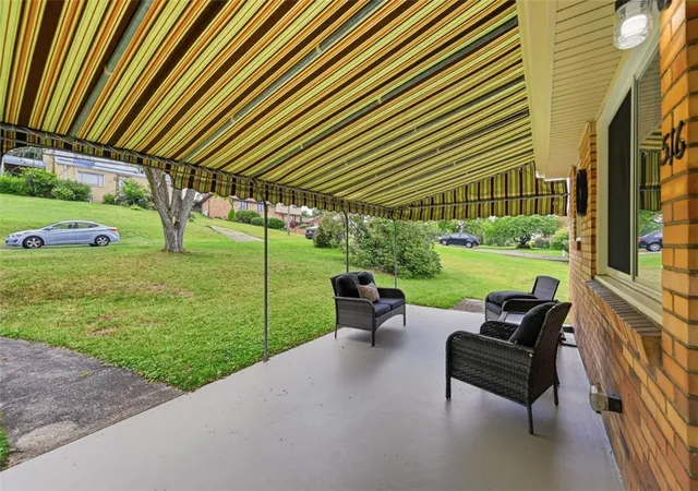 Photo 4 of Single family home for sale at 516 Long Dr, Upper St Clair, PA 15241 | MLS# 1763728 | Listing updated on 2026-09-22