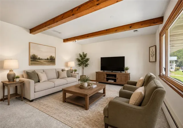 Photo 4 of Single family home for sale at 225 Horne Ave, Saxonburg Boro, PA 16056 | MLS# 1763786 | Listing updated on 2026-09-30