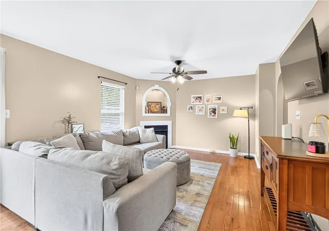 Photo 3 of Townhouse for sale at 7319 Gena Ct, Shaler, PA 15209 | MLS# 1763606 | Listing updated on 2026-08-29