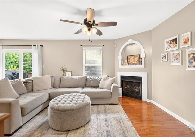 Photo 4 of Townhouse for sale at 7319 Gena Ct, Shaler, PA 15209 | MLS# 1763606 | Listing updated on 2026-08-29