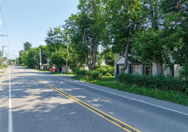 Photo 2 of Single family home for sale at 204 Clarksville St, West Salem Twp, PA 16125 | MLS# 1763790 | Listing updated on 2026-08-18