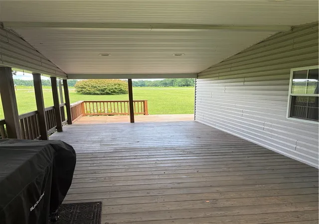 Photo 3 of Manufactured home for sale at 429 S Foster, Jackson Twp, PA 16133 | MLS# 1763850 | Listing updated on 2026-08-20