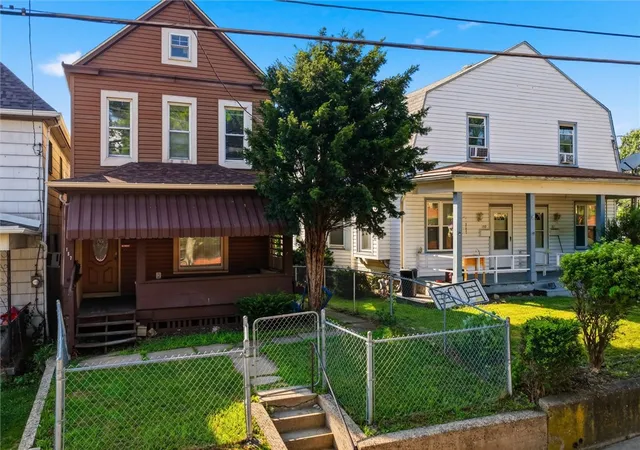 Photo 3 of Single family home for sale at 157 Freeport Rd, New Kensington, PA 15068 | MLS# 1763838 | Listing updated on 2026-08-27
