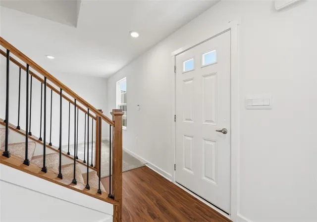 Photo 3 of Single family home for sale at 498 Gardenia Dr, Rostraver, PA 15012 | MLS# 1763951 | Listing updated on 2026-08-17