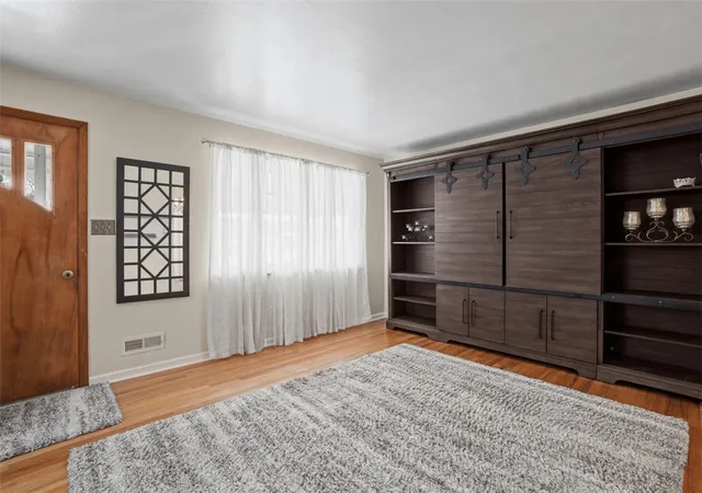 Photo 2 of Single family home for sale at 1338 Tyndall St, Sheraden, PA 15204 | MLS# 1763760 | Listing updated on 2026-10-07