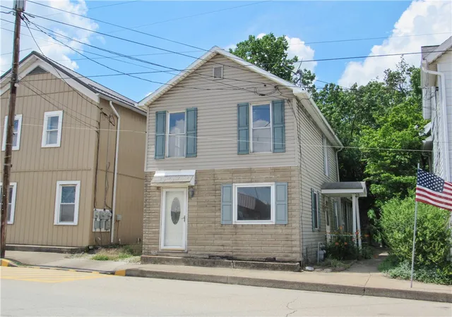 Photo 2 of Single family home for sale at 84 Main St, Smithfield, PA 15478 | MLS# 1764021 | Listing updated on 2026-08-30
