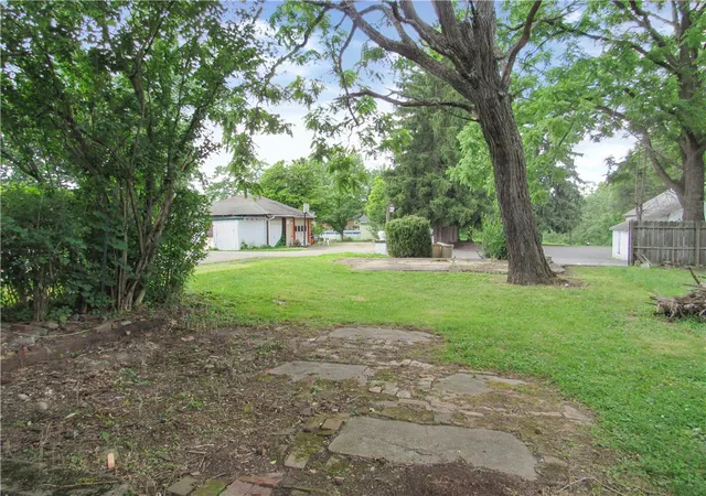 Photo 3 of Single family home for sale at 84 Main St, Smithfield, PA 15478 | MLS# 1764021 | Listing updated on 2026-08-30