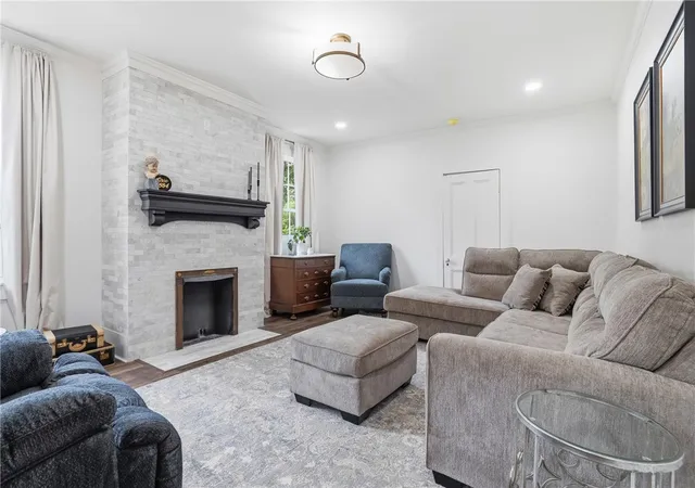 Photo 3 of Single family home for sale at 214 River Ave, Parker, PA 16049 | MLS# 1763823 | Listing updated on 2026-08-23