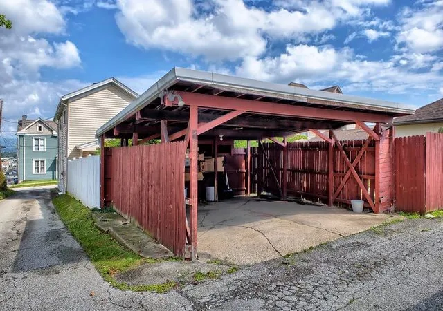 Photo 45 of Single family home for sale at 200 College Ave, Mt Pleasant Boro, PA 15666 | MLS# 1763942 | Listing updated on 2026-08-29