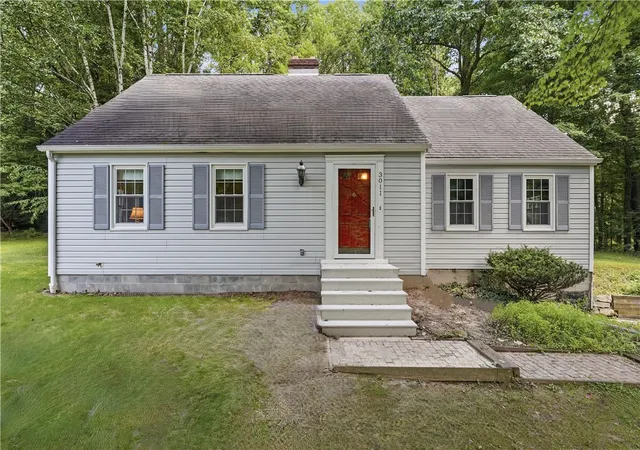 Photo 1 of Single family home for sale at 3011 Eldogor Ln, New Castle, PA 16105 | MLS# 1763947 | Listing updated on 2026-08-17