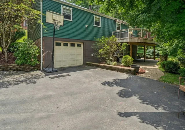 Photo 3 of Sale Pending at 218 4th Street Ext, Chartiers, PA 15342 | MLS# 1762760 | Listing updated on 2026-08-21