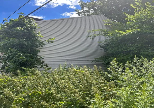 Photo 11 of Single family home for sale at 853 Lovitt Way, Pittsburgh, PA 15212 | MLS# 1764134 | Listing updated on 2026-08-19