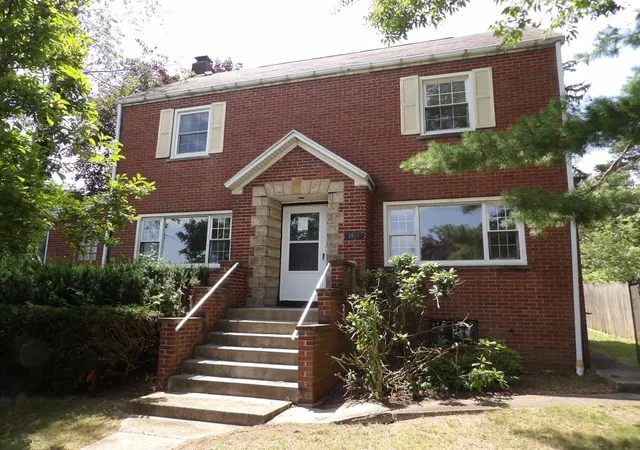 Photo 1 of Single family home for sale at 3611 W 3rd Avenue, Beaver Falls, PA 15010 | MLS# 1764213 | Listing updated on 2026-08-20