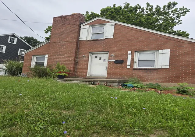 Photo 40 of Sale Pending at 1347 Washington Pike, Collier Twp, PA 15017 | MLS# 1764291 | Listing updated on 2026-08-21