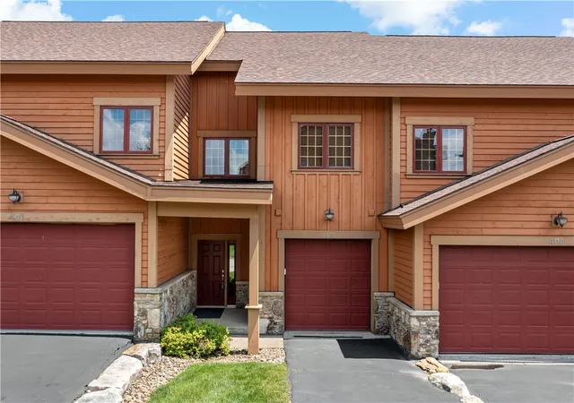 Photo 2 of Sale Pending at 403 Southwind Cir, Champion, PA 15622 | MLS# 1764044 | Listing updated on 2026-08-14