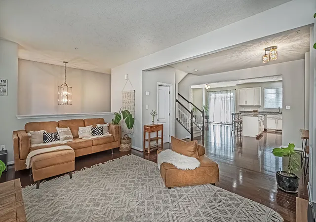 Photo 3 of Townhouse for sale at 17 Remington Dr, Chartiers, PA 15301 | MLS# 1764365 | Listing updated on 2026-09-26