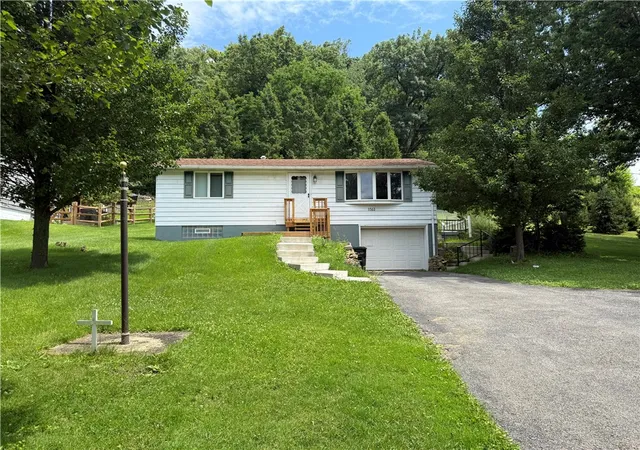 Photo 2 of Single family home for sale at 1563 Route 30, Ligonier, PA 15658 | MLS# 1764277 | Listing updated on 2026-08-27