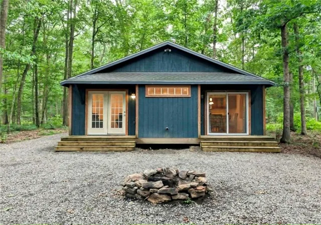 Photo 2 of Single family home for sale at 134 David St, Rockland Twp, PA 16374 | MLS# 1764618 | Listing updated on 2026-08-25
