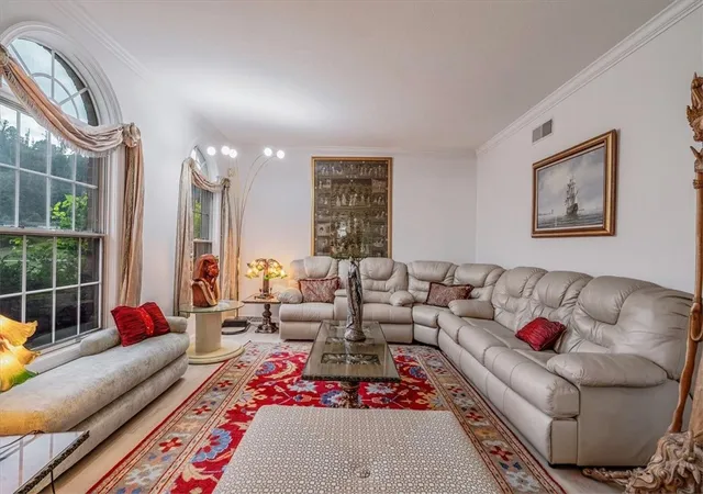 Photo 3 of Single family home for sale at 3513 Lashan Dr, Murrysville, PA 15668 | MLS# 1764580 | Listing updated on 2026-08-19
