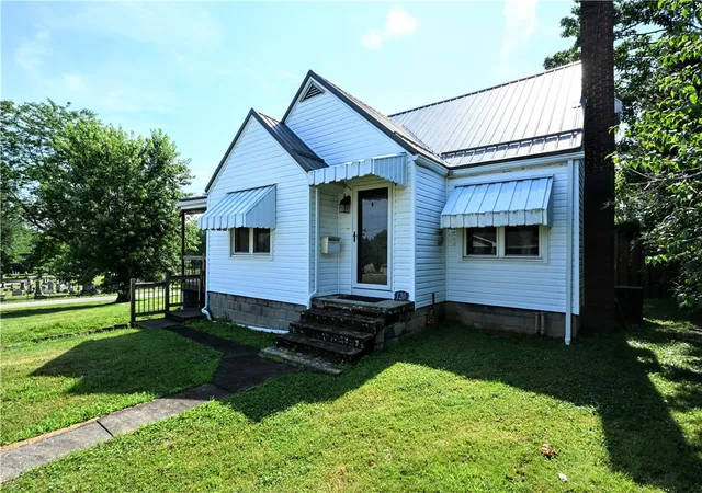 Photo 2 of Single family home for sale at 120 Reed Ave, Rostraver, PA 15012 | MLS# 1764447 | Listing updated on 2026-08-28