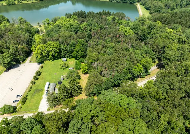 Photo 3 of Sale Pending at 167 Twin Lakes Rd, Latrobe, PA 15650 | MLS# 1764645 | Listing updated on 2026-08-26