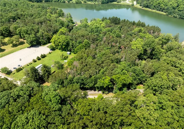 Photo 3 of Sale Pending at 167 Twin Lakes Rd, Latrobe, PA 15650 | MLS# 1764645 | Listing updated on 2026-08-26