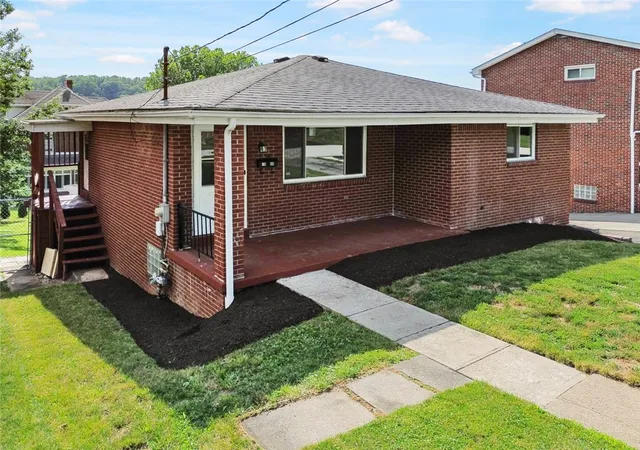Photo 1 of Single family home for sale at 1808 Vermont Ave, White Oak, PA 15131 | MLS# 1764843 | Listing updated on 2026-08-22