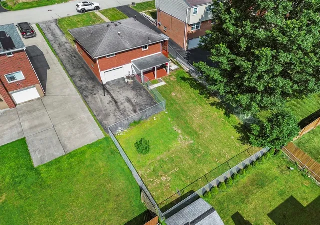 Photo 2 of Single family home for sale at 1808 Vermont Ave, White Oak, PA 15131 | MLS# 1764843 | Listing updated on 2026-08-22
