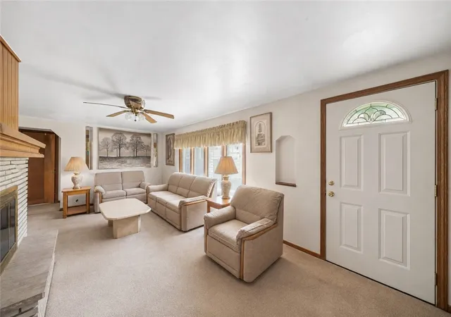 Photo 3 of Single family home for sale at 1313 Laurel Hl Dr, Homestead, PA 15120 | MLS# 1764893 | Listing updated on 2026-08-21