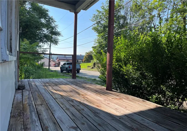 Photo 3 of Single family home for sale at 482 Liberty Ave, Donora, PA 15033 | MLS# 1764817 | Listing updated on 2026-08-21