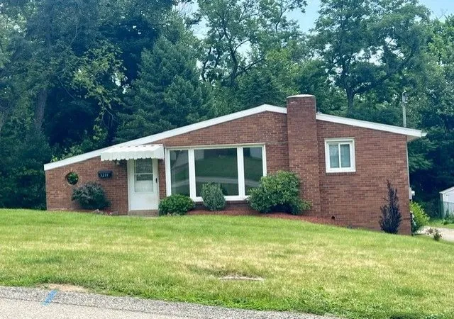 Photo 2 of Sale Pending at 3219 Valewood Dr, Munhall, PA 15120 | MLS# 1764964 | Listing updated on 2026-08-20