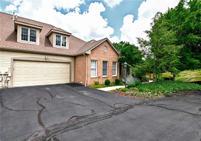 Photo 2 of Condo for sale at 117 Linden Ct, Seven Fields Boro, PA 16046 | MLS# 1764697 | Listing updated on 2026-08-19