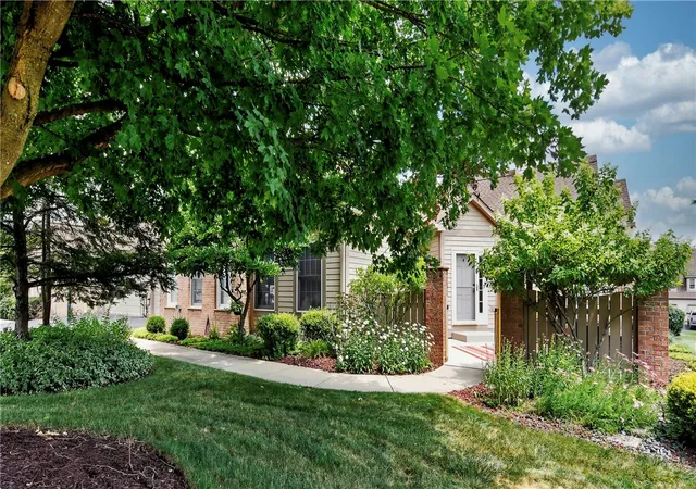 Photo 3 of Condo for sale at 117 Linden Ct, Seven Fields Boro, PA 16046 | MLS# 1764697 | Listing updated on 2026-08-19