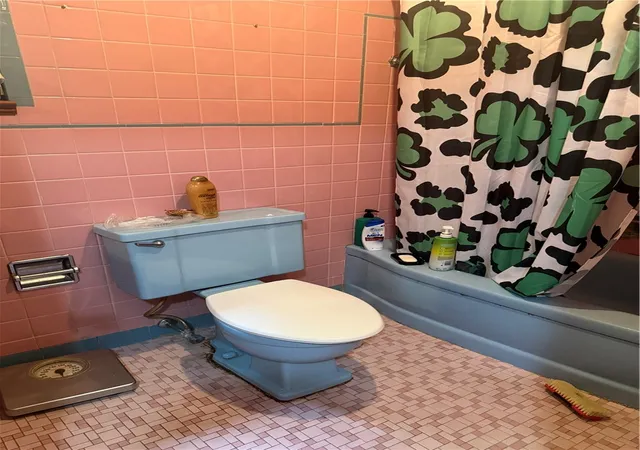 Photo 10 of Sale Pending at 1160 Mckenna Ave, Banksville/westwood, PA 15205 | MLS# 1764960 | Listing updated on 2026-08-29