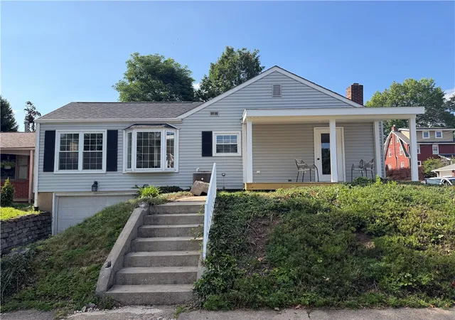 Photo 2 of Single family home for sale at 151 Walnut St, Beaver, PA 15009 | MLS# 1765106 | Listing updated on 2026-08-29