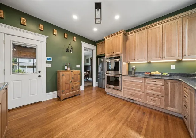Photo 3 of Sale Pending at 400 Carothers Ave, Scott Twp, PA 15106 | MLS# 1764664 | Listing updated on 2026-09-18